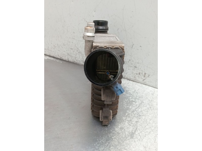 Recambio de intercooler para land rover discovery sport (l550) 2.0 d 4x4 referencia OEM IAM GJ329L440AD  2015