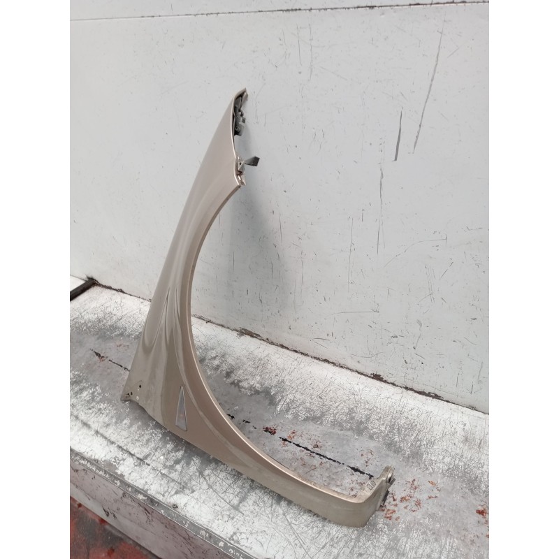 Recambio de aleta delantera derecha para renault megane ii station wagon (km0/1_) 1.9 dci referencia OEM IAM   
