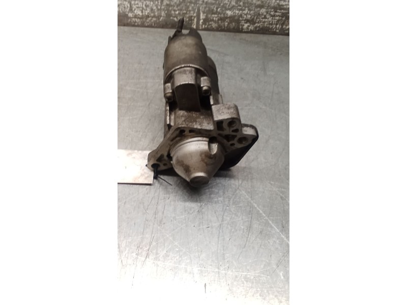 Recambio de motor arranque para renault clio ii (bb_, cb_) 1.5 dci (b/cb3m) referencia OEM IAM 8200584675A M000T87881 