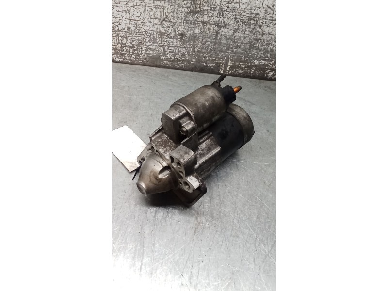 Recambio de motor arranque para renault clio ii (bb_, cb_) 1.5 dci (b/cb3m) referencia OEM IAM 8200584675A M000T87881 