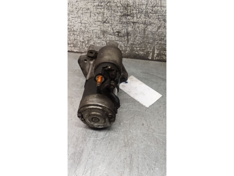 Recambio de motor arranque para renault clio ii (bb_, cb_) 1.5 dci (b/cb3m) referencia OEM IAM 8200584675A M000T87881 