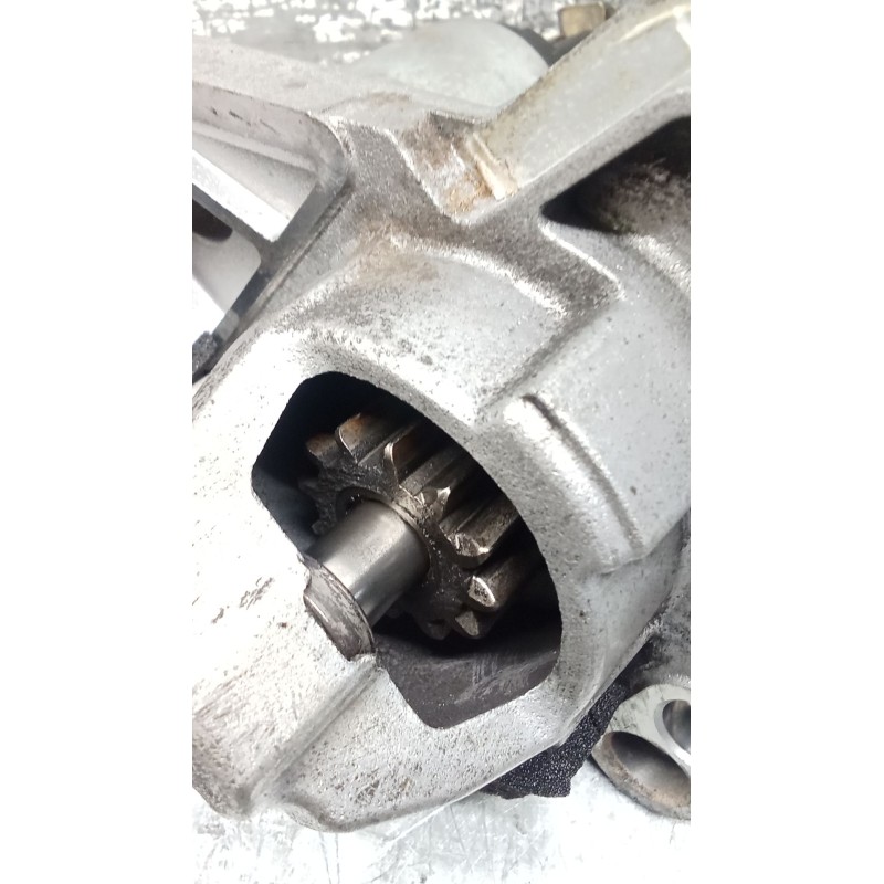 Recambio de motor arranque para renault megane iv hatchback (b9a/m/n_) 1.3 tce 115 (b9n9) referencia OEM IAM 233006662R M000TD25
