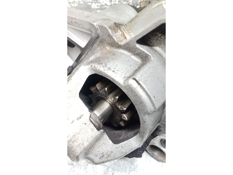 Recambio de motor arranque para renault megane iv hatchback (b9a/m/n_) 1.3 tce 115 (b9n9) referencia OEM IAM 233006662R M000TD25