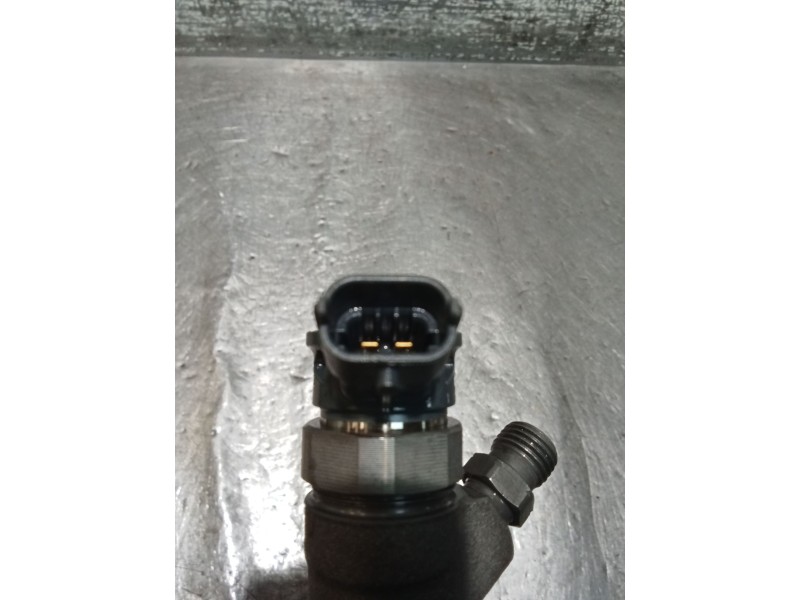 Recambio de inyector para renault trafic iii furgoneta (fg_) 1.6 dci 95 (fgmj, fgmr) referencia OEM IAM 0445110546 HLGT1205R BOS