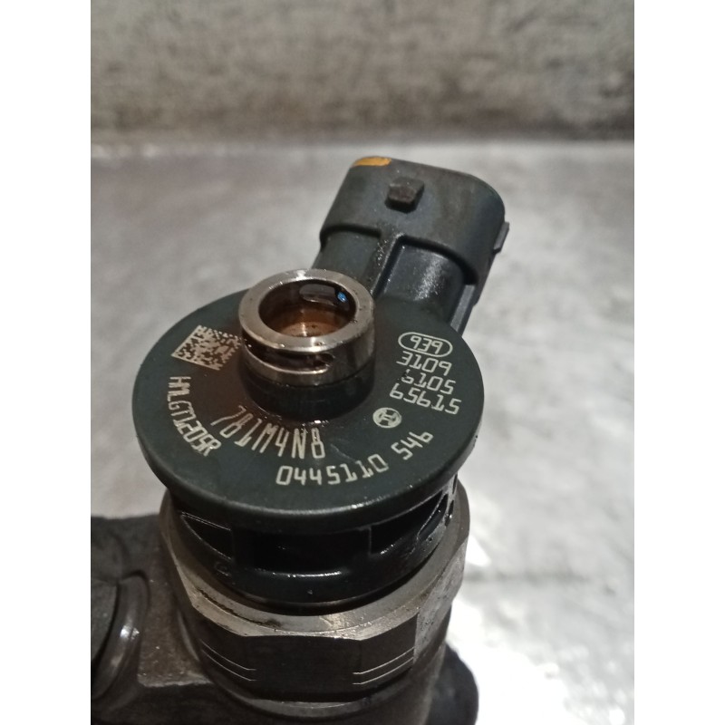 Recambio de inyector para renault trafic iii furgoneta (fg_) 1.6 dci 95 (fgmj, fgmr) referencia OEM IAM 0445110546 HLGT1205R BOS