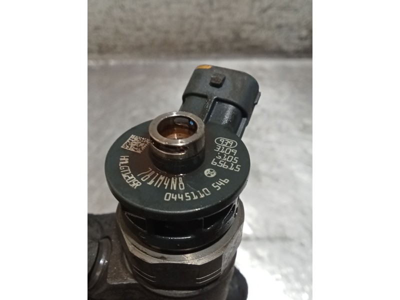 Recambio de inyector para renault trafic iii furgoneta (fg_) 1.6 dci 95 (fgmj, fgmr) referencia OEM IAM 0445110546 HLGT1205R BOS