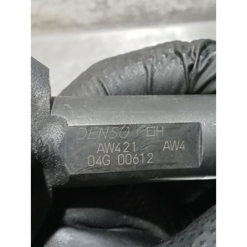 Recambio de inyector para nissan almera ii hatchback (n16) 2.2 dci referencia OEM IAM AW421AW4 04G00612 DENSO
