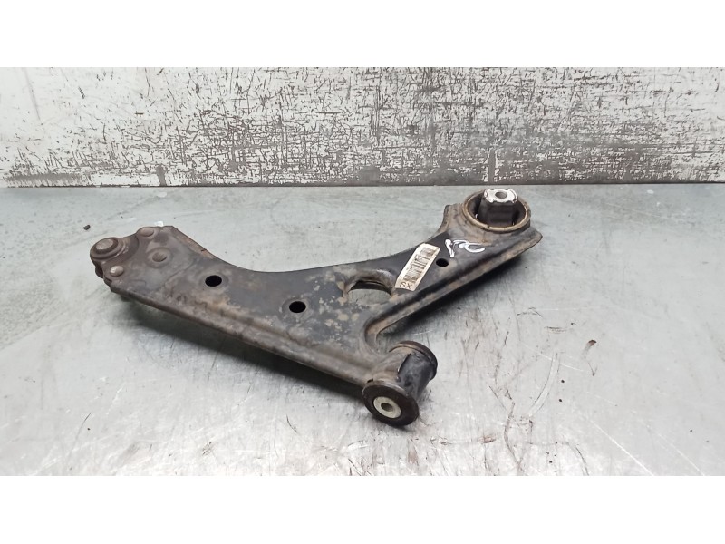 Recambio de brazo suspension inferior delantero izquierdo para alfa romeo mito (955_) 1.4 (955axb1b) referencia OEM IAM   08