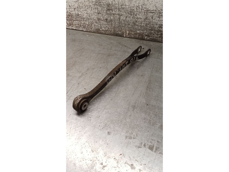 Recambio de brazo suspension inferior trasero derecho para mercedes-benz clase e (w211) e 270 cdi (211.016) referencia OEM IAM R