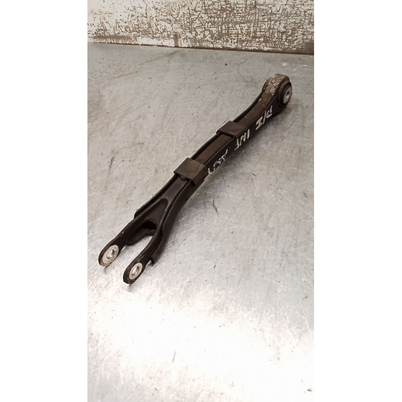 Recambio de brazo suspension inferior trasero izquierdo para mercedes-benz clase e (w211) e 270 cdi (211.016) referencia OEM IAM