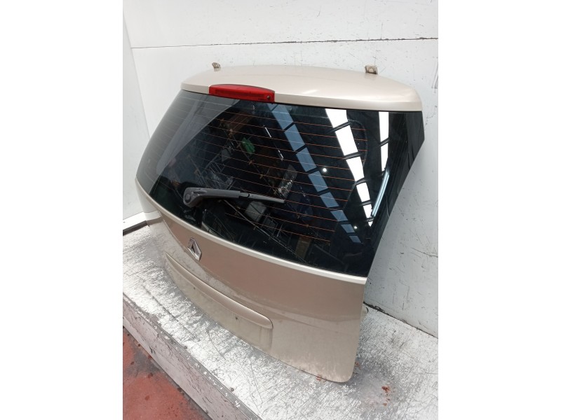 Recambio de porton trasero para renault megane ii station wagon (km0/1_) 1.9 dci referencia OEM IAM   