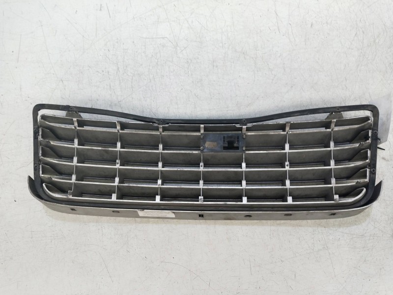 Recambio de rejilla delantera para opel senator b 3.0 cat referencia OEM IAM   