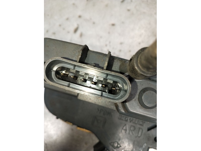 Recambio de motor cierre centralizado trasero derecho para renault laguna ii (bg0/1_) 2.2 dci (bg0f) referencia OEM IAM  5P 2005