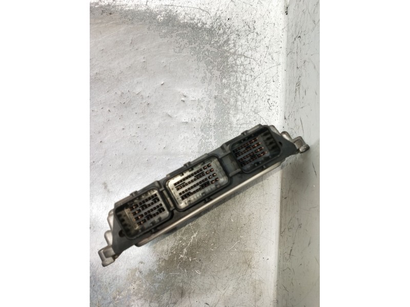 Recambio de centralita motor uce para renault laguna ii (bg0/1_) 2.2 dci (bg0f) referencia OEM IAM 0281012058 8200311550 8200441
