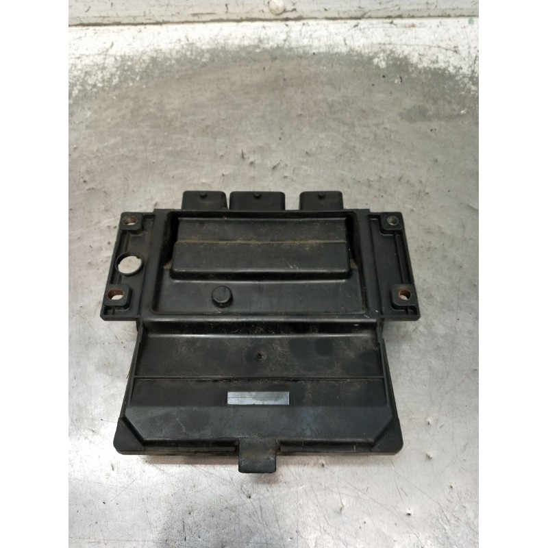 Recambio de centralita motor uce para renault clio ii (bb_, cb_) 1.5 dci (b/cb07) referencia OEM IAM 8200303619 80125503 2001
