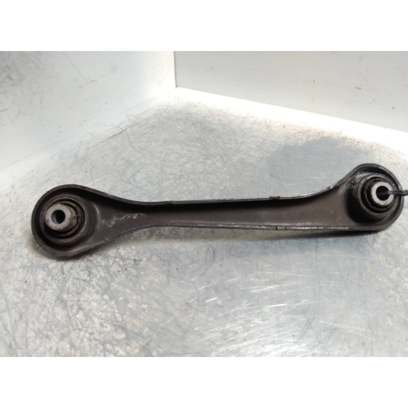 Recambio de brazo suspension inferior trasero derecho para skoda octavia berlina (1z3) 2.0 tdi dpf referencia OEM IAM   