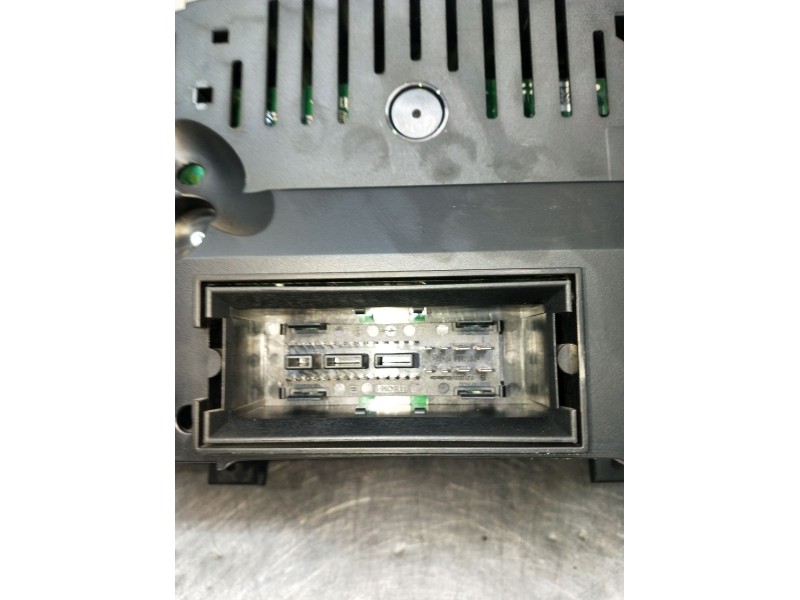 Recambio de cuadro instrumentos para volkswagen touran (1t1, 1t2) 1.9 tdi referencia OEM IAM 110080357  2007