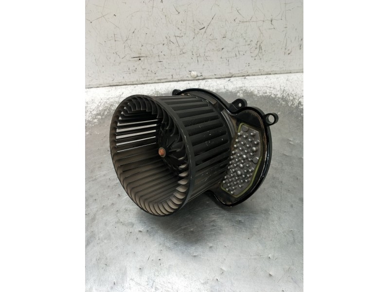 Recambio de motor calefaccion para renault megane iv hatchback (b9a/m/n_) 1.3 tce 115 (b9n9) referencia OEM IAM F9963 T69963A 20