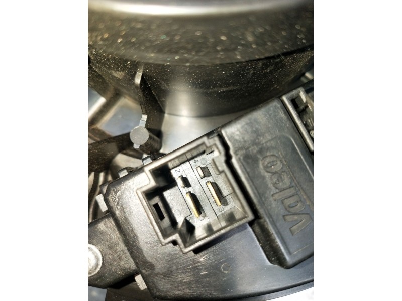Recambio de motor calefaccion para renault megane iv hatchback (b9a/m/n_) 1.3 tce 115 (b9n9) referencia OEM IAM F9963 T69963A 20