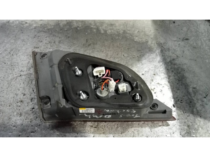 Recambio de piloto trasero derecho interior para hyundai i40 1.7 crdi cat referencia OEM IAM   