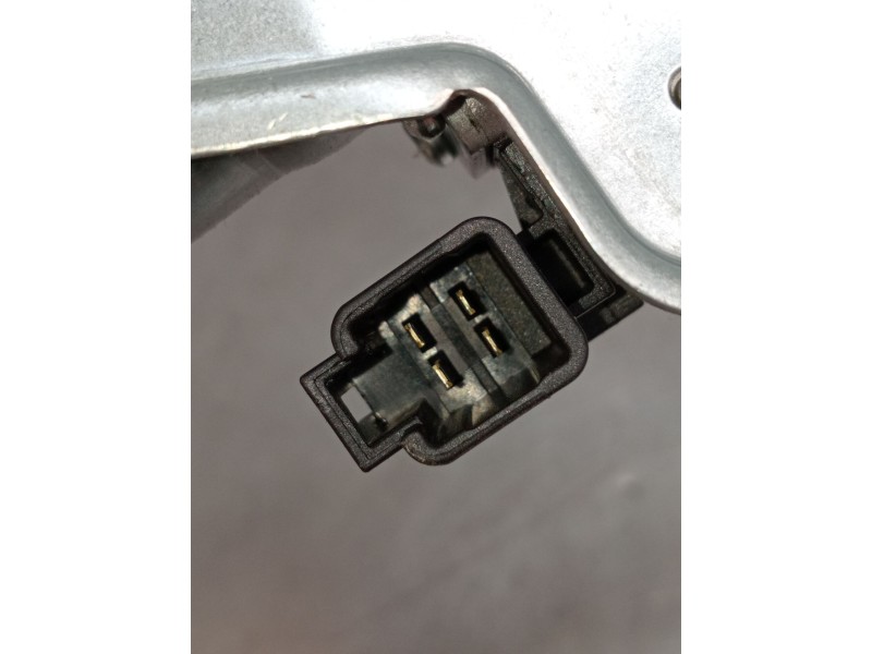 Recambio de motor limpia trasero para land rover discovery sport (l550) 2.0 d 4x4 referencia OEM IAM FK7217404AC MS2596002881 00