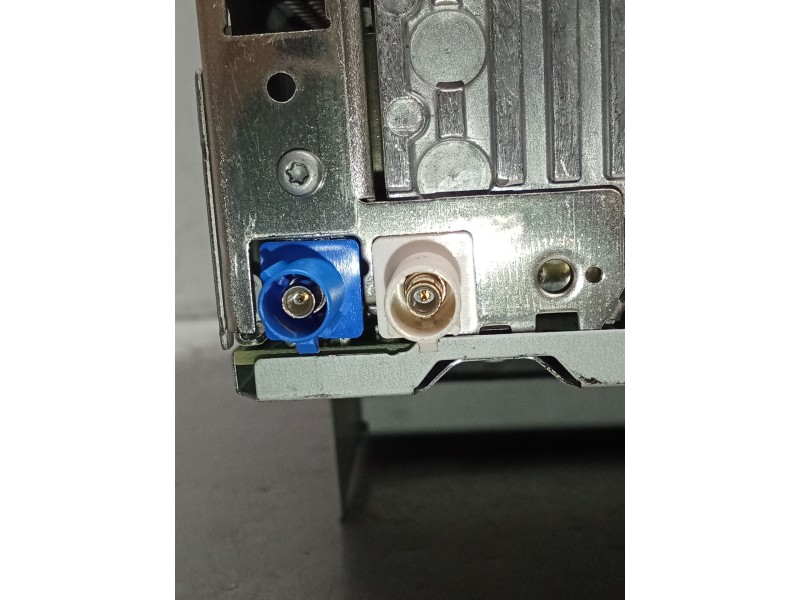 Recambio de sistema audio / radio cd para opel corsa d (s07) 1.4 (l08, l68) referencia OEM IAM 13463417 7612830182 