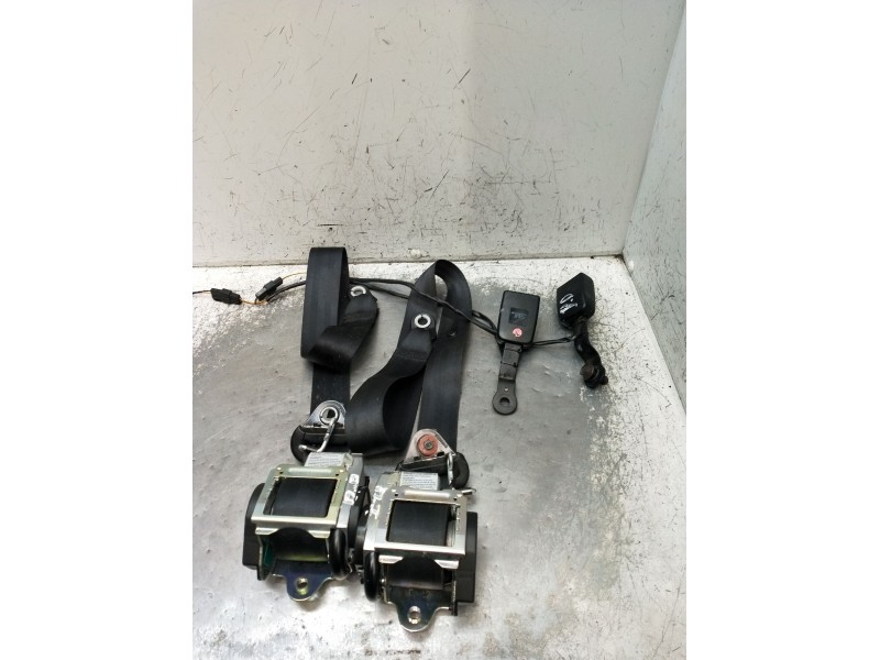 Recambio de juego cinturones delantero para tata indica vista 1.4 referencia OEM IAM  5P 2012