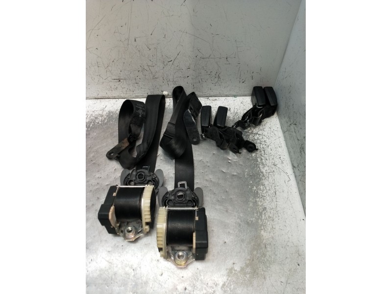 Recambio de juego cinturones trasero para volkswagen touran (1t1, 1t2) 1.9 tdi referencia OEM IAM  5P 2007