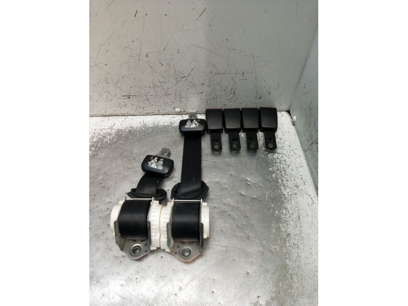 Recambio de juego cinturones trasero para volkswagen touran (1t1, 1t2) 1.9 tdi referencia OEM IAM  5P 2007