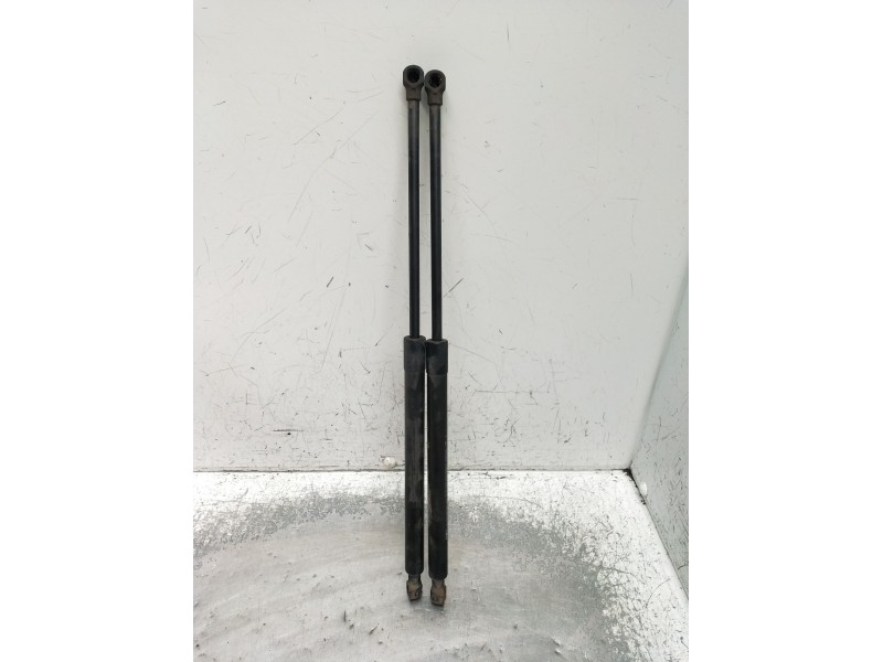 Recambio de amortiguadores maletero / porton para renault megane iv hatchback (b9a/m/n_) 1.3 tce 115 (b9n9) referencia OEM IAM 9