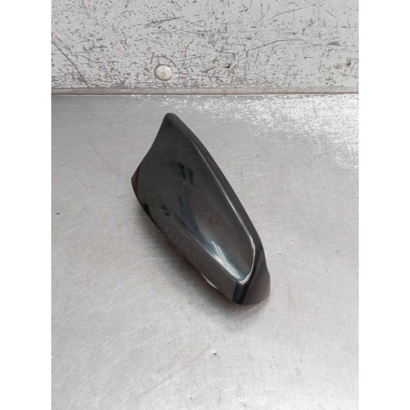 Recambio de antena para land rover discovery sport (l550) 2.0 d 4x4 referencia OEM IAM GJ3219C089DA  2015