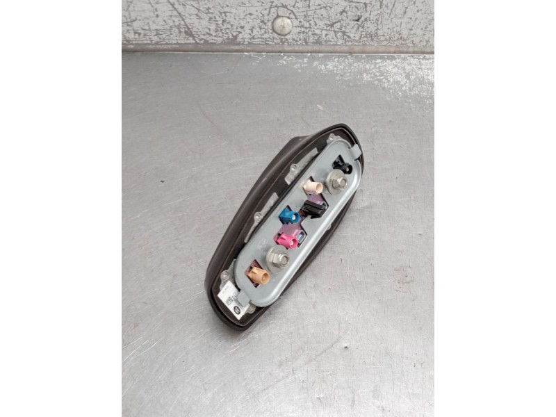 Recambio de antena para land rover discovery sport (l550) 2.0 d 4x4 referencia OEM IAM GJ3219C089DA  2015
