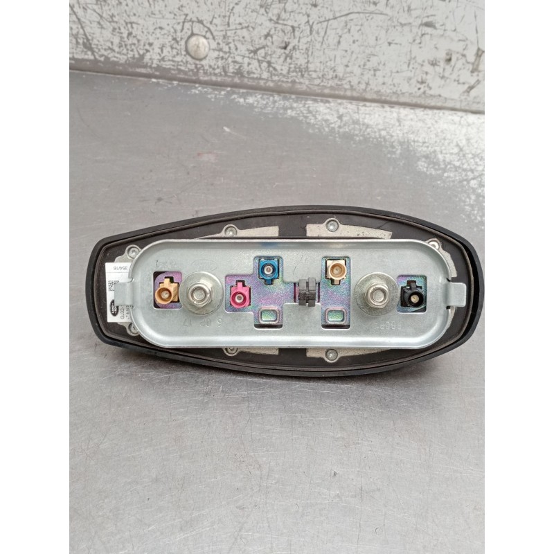 Recambio de antena para land rover discovery sport (l550) 2.0 d 4x4 referencia OEM IAM GJ3219C089DA  2015