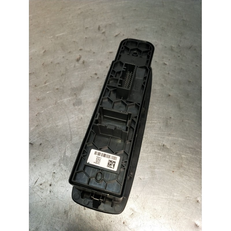 Recambio de mando elevalunas delantero izquierdo para renault megane iv hatchback (b9a/m/n_) 1.3 tce 115 (b9n9) referencia OEM I