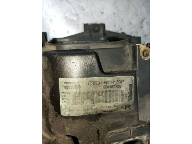 Recambio de faro derecho para audi a4 b6 (8e2) 2.0 referencia OEM IAM 8E0941004F 8E0990008F 89305700 2001