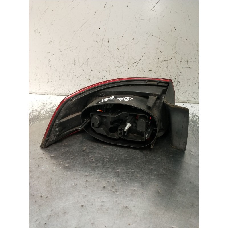 Recambio de piloto trasero derecho para renault laguna ii (bg0/1_) 2.2 dci (bg0f) referencia OEM IAM   2005