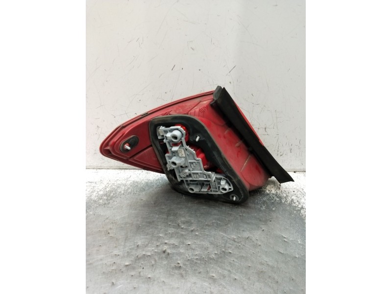 Recambio de piloto trasero derecho para mercedes-benz clase c t-model (s204) c 220 cdi (204.208) referencia OEM IAM   2008