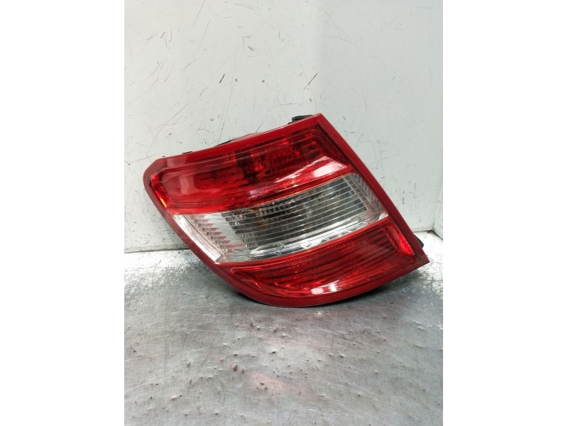 Recambio de piloto trasero derecho para mercedes-benz clase c t-model (s204) c 220 cdi (204.208) referencia OEM IAM   2008