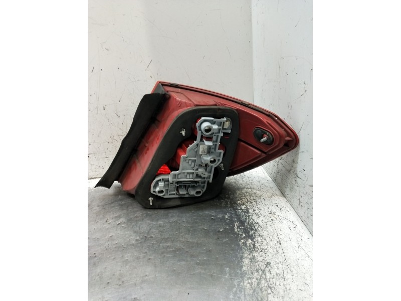 Recambio de piloto trasero derecho para mercedes-benz clase c t-model (s204) c 220 cdi (204.208) referencia OEM IAM   2008