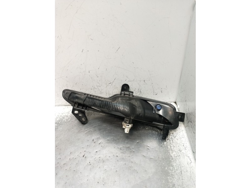Recambio de piloto delantero derecho para renault megane iv hatchback (b9a/m/n_) 1.3 tce 115 (b9n9) referencia OEM IAM 261306376
