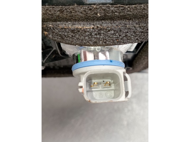 Recambio de piloto trasero izquierdo interior para land rover discovery sport (l550) 2.0 d 4x4 referencia OEM IAM FK7213193BL  2