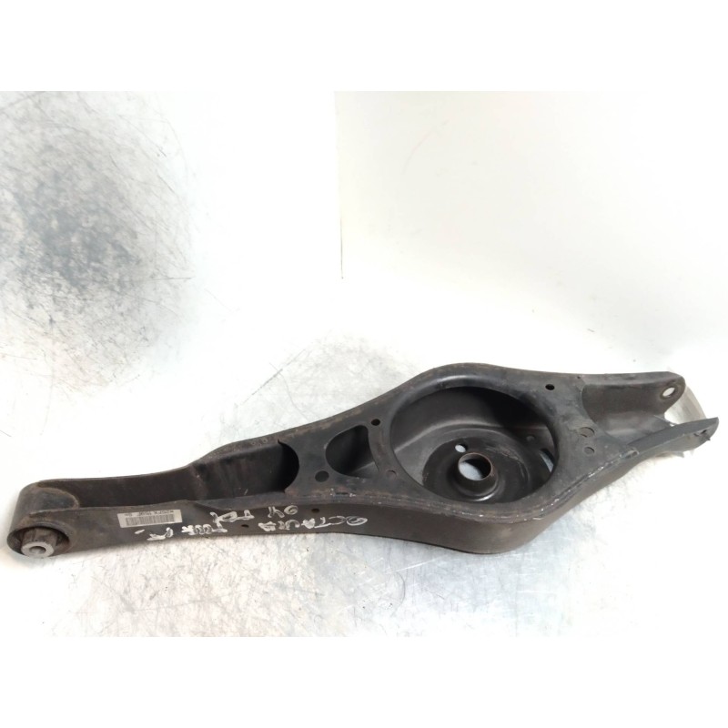 Recambio de brazo suspension inferior trasero izquierdo para skoda octavia berlina (1z3) 2.0 tdi dpf referencia OEM IAM   