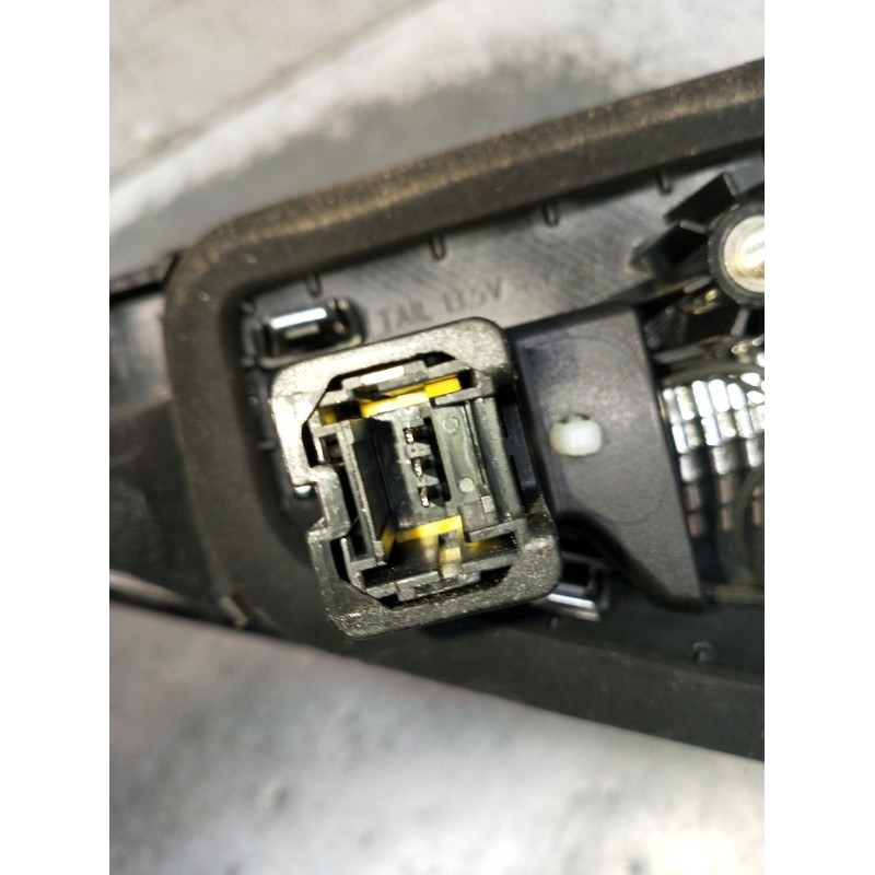 Recambio de piloto trasero izquierdo para renault megane iv hatchback (b9a/m/n_) 1.3 tce 115 (b9n9) referencia OEM IAM 265550248