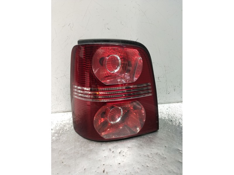 Recambio de piloto trasero izquierdo para volkswagen touran (1t1, 1t2) 1.9 tdi referencia OEM IAM  VER FOTOS 2007