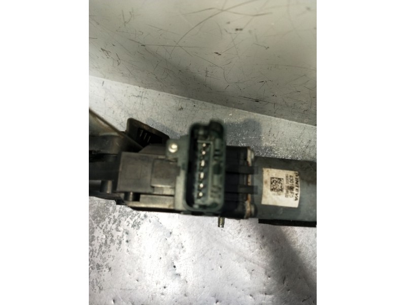 Recambio de elevalunas delantero derecho para renault megane iv hatchback (b9a/m/n_) 1.3 tce 115 (b9n9) referencia OEM IAM 80721
