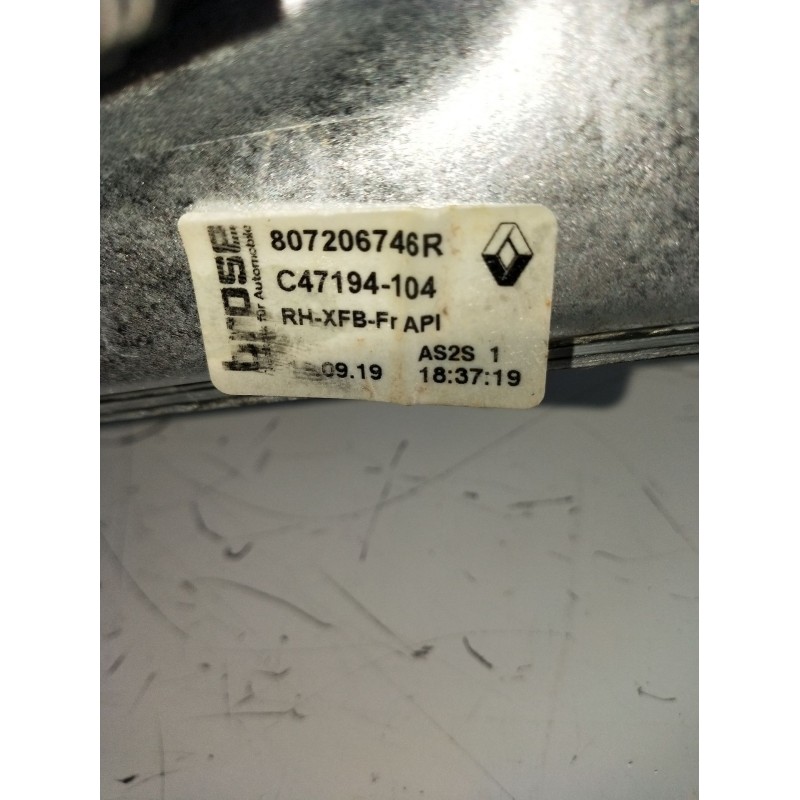 Recambio de elevalunas delantero izquierdo para renault megane iv hatchback (b9a/m/n_) 1.3 tce 115 (b9n9) referencia OEM IAM 807