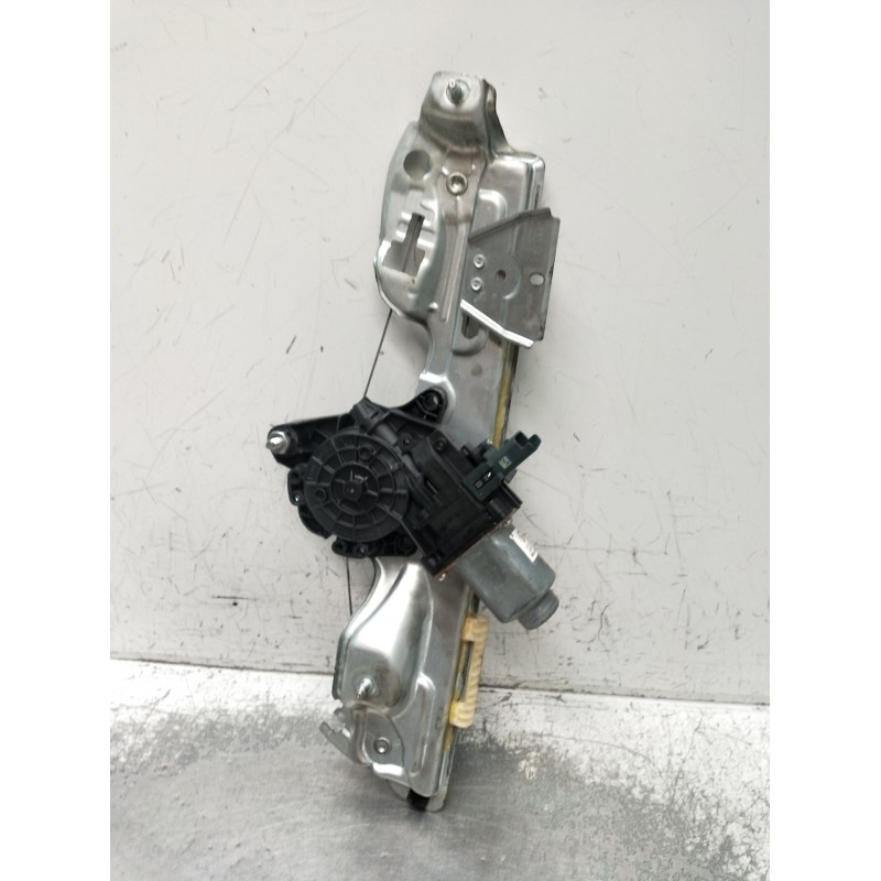 Recambio de elevalunas trasero izquierdo para renault megane iv hatchback (b9a/m/n_) 1.3 tce 115 (b9n9) referencia OEM IAM  5P 2