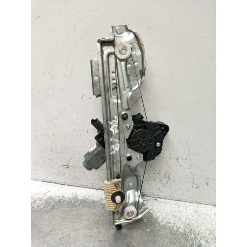 Recambio de elevalunas trasero izquierdo para renault megane iv hatchback (b9a/m/n_) 1.3 tce 115 (b9n9) referencia OEM IAM  5P 2