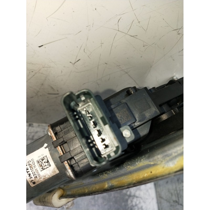 Recambio de elevalunas trasero izquierdo para renault megane iv hatchback (b9a/m/n_) 1.3 tce 115 (b9n9) referencia OEM IAM  5P 2