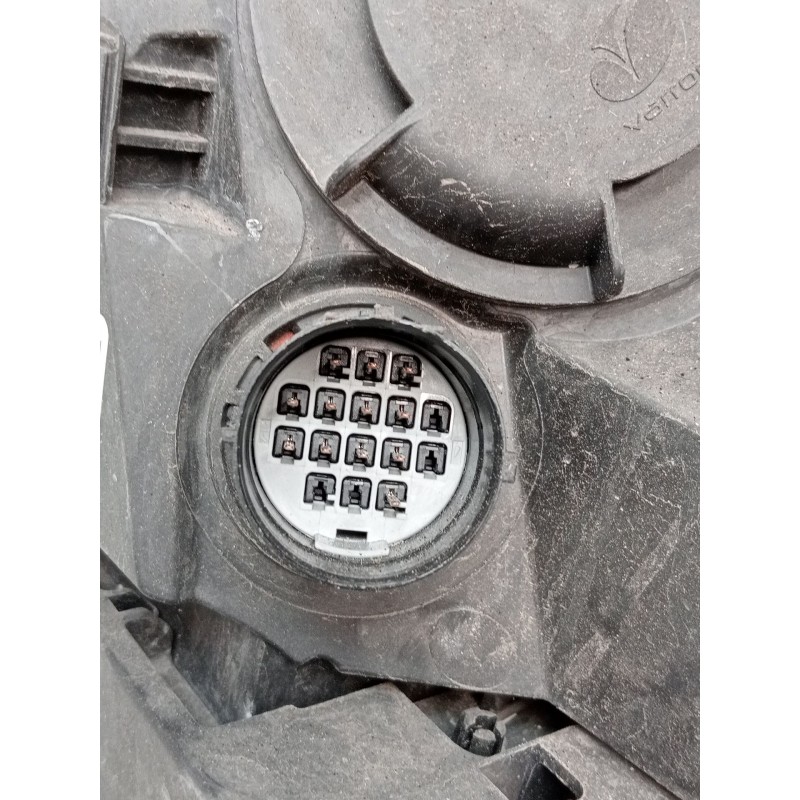 Recambio de faro derecho para land rover discovery sport (l550) 2.0 d 4x4 referencia OEM IAM FK7213W029 0018535608 VER FOTOS XEN